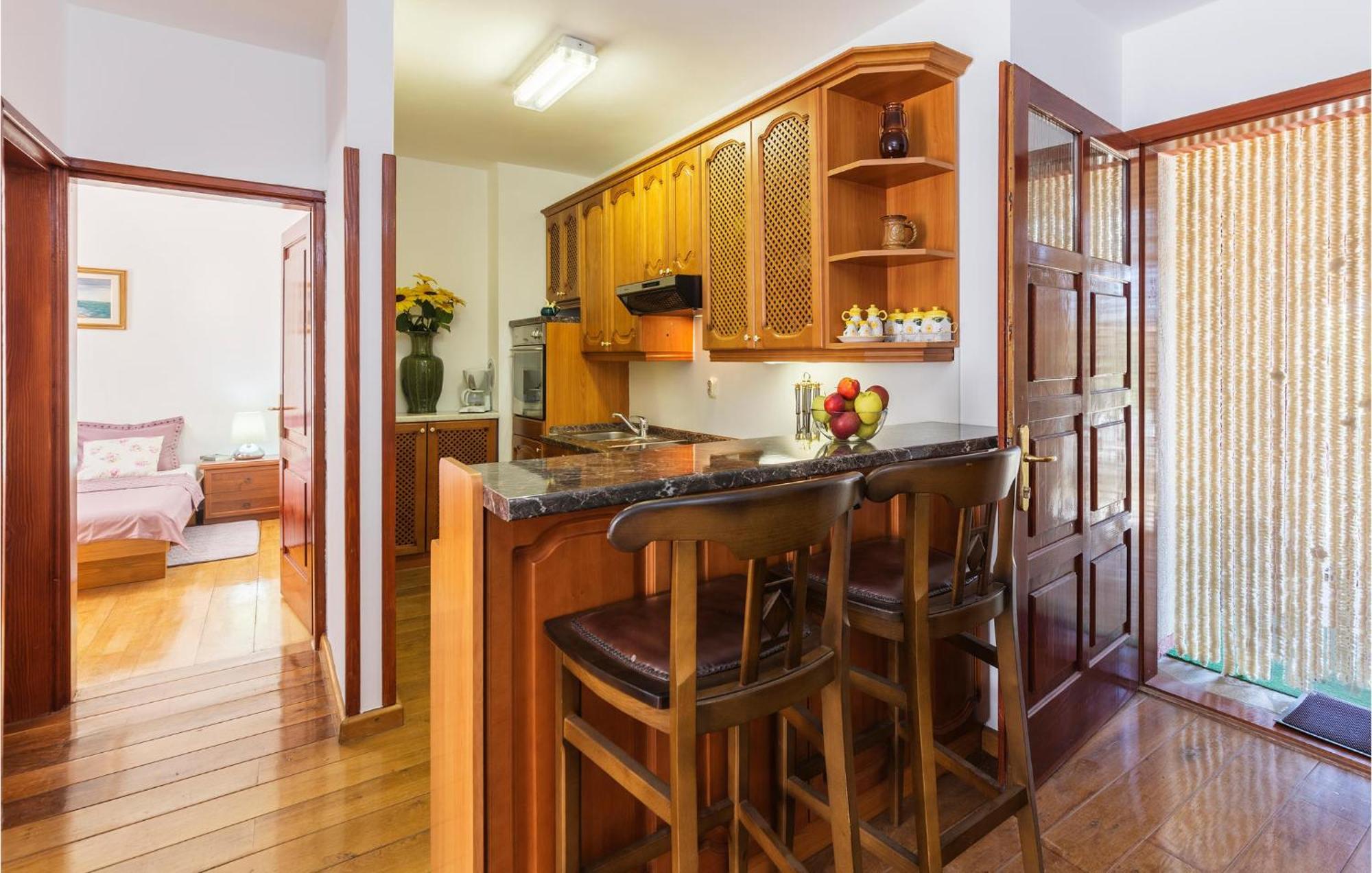 Apartment Stunning In With Kitchen *